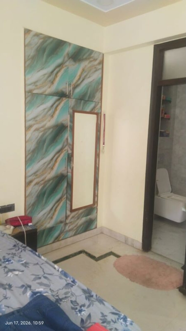 Room, the-shri-ganesh-cghs 2.5 Bedroom 1800 Sq.Ft. Apartment In Sector 56 Gurgaon 10456048