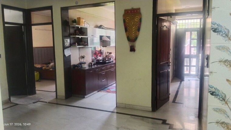 Living Room, the-shri-ganesh-cghs 2.5 Bedroom 1800 Sq.Ft. Apartment In Sector 56 Gurgaon 10456048