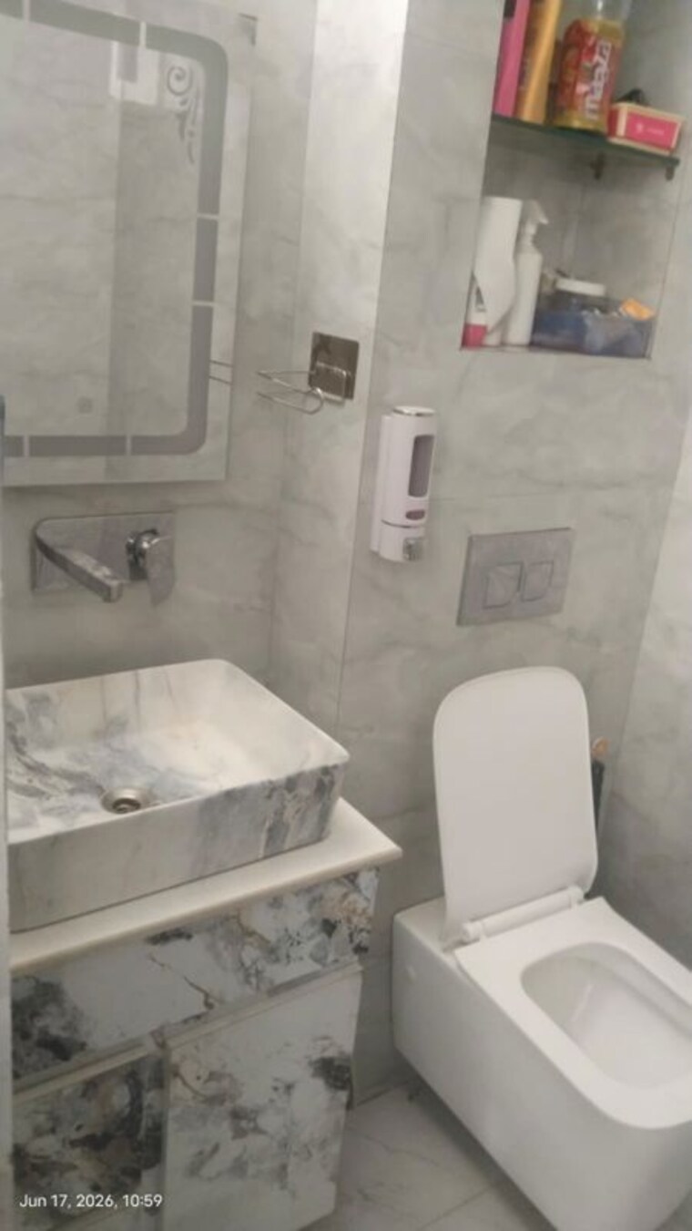 Bathroom, the-shri-ganesh-cghs 2.5 Bedroom 1800 Sq.Ft. Apartment In Sector 56 Gurgaon 10456048