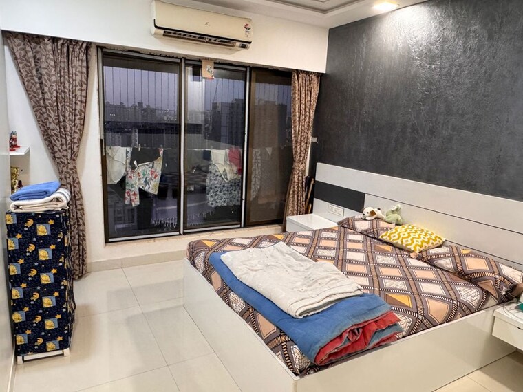 Bedroom, jyoti-sukriti 3 Bedroom 950 Sq.Ft. Apartment In Goregaon East Mumbai 10456067