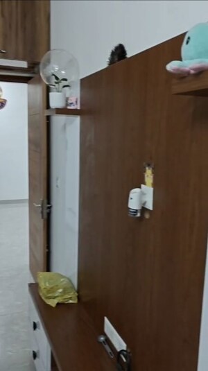 Furnished Amenities in 3 BHK Builder Floor at Aerocity – for Rent