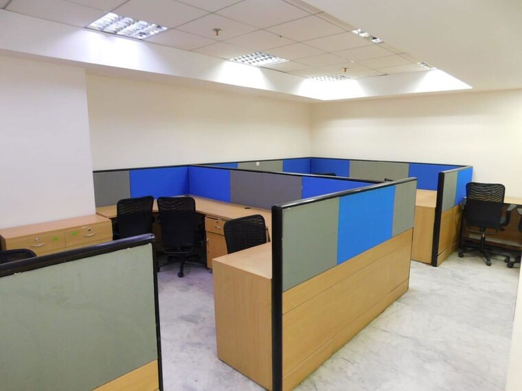 Team Area, wadhwa-trade-centre Commercial Office Space 700 Sq.Ft. In Santacruz East Mumbai 10456111