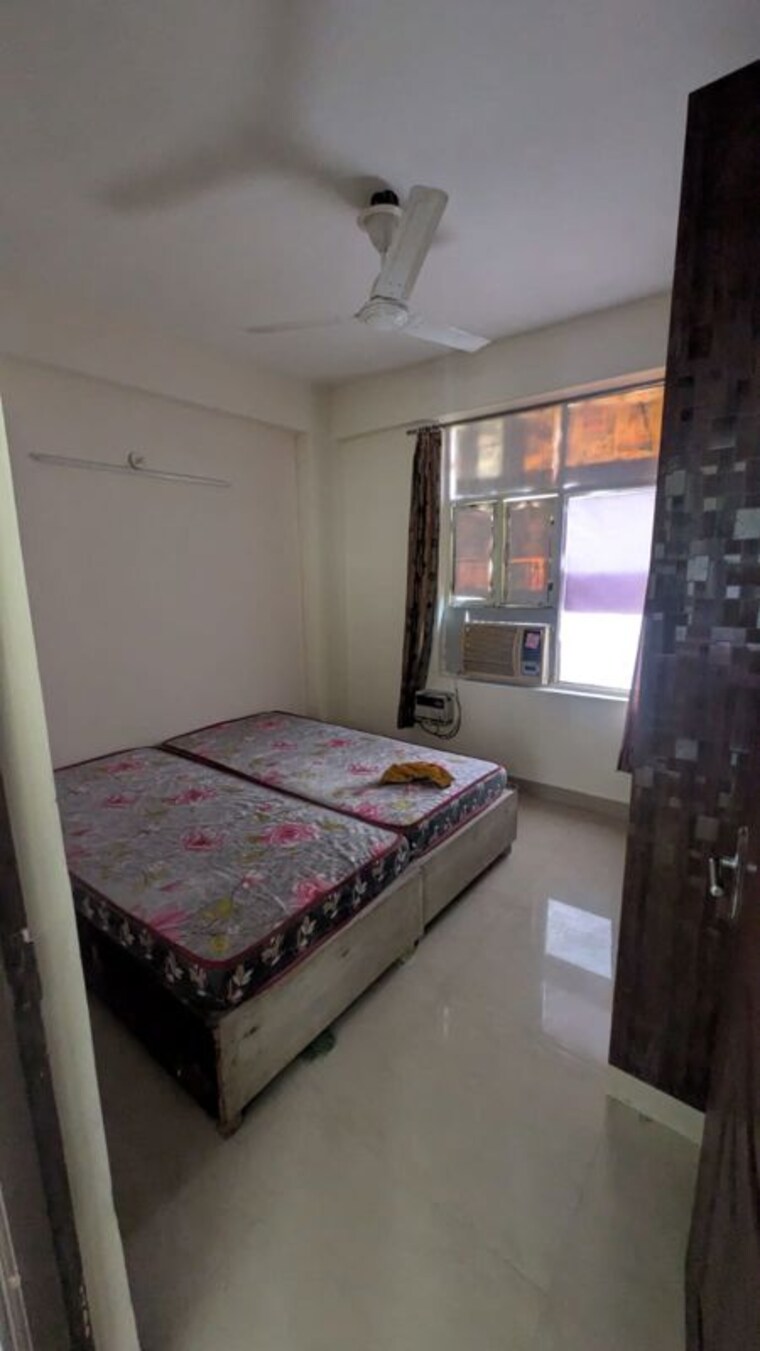 Bedroom, dlf-new-town-heights-iii 4 Bedroom 2350 Sq.Ft. Apartment In Sector 91 Gurgaon 10456108
