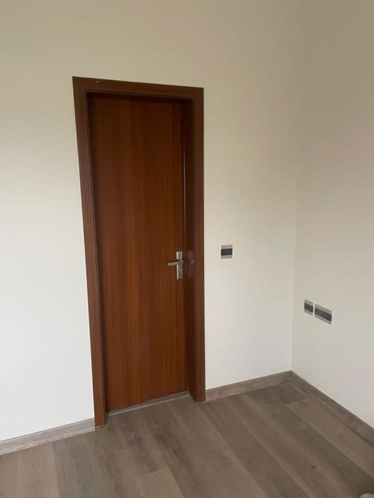 Room, central-park-flower-valley 2.5 Bedroom 1093 Sq.Ft. Builder Floor In Sohna Sector 33 Gurgaon 10456092