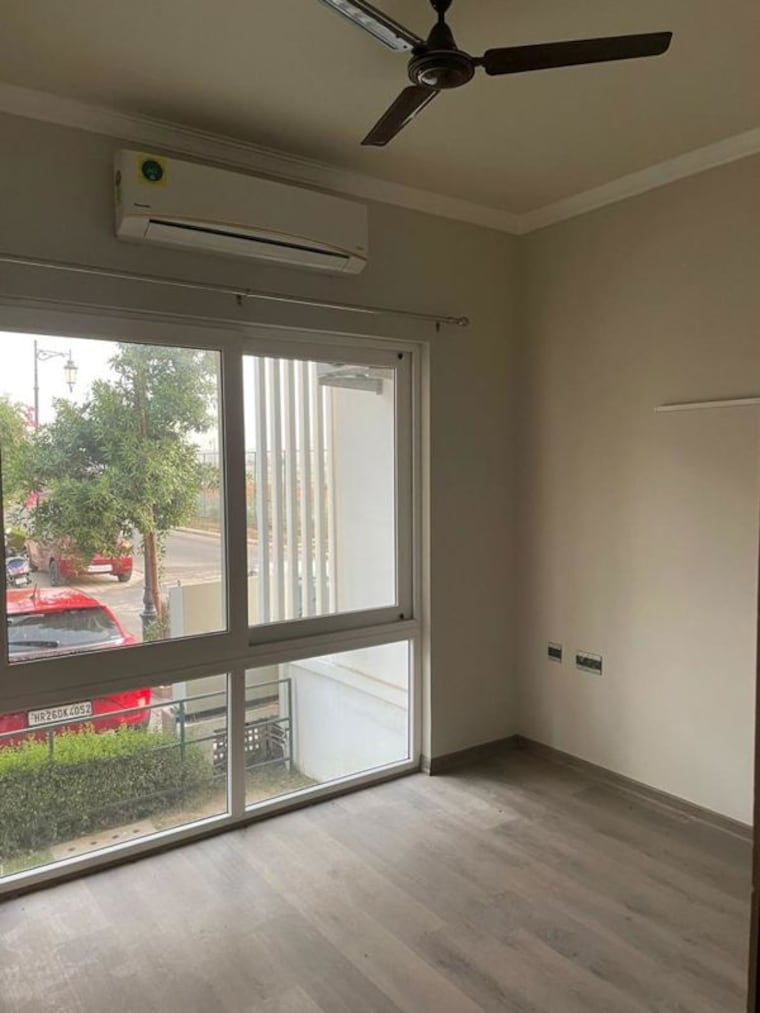 Room, central-park-flower-valley 2.5 Bedroom 1093 Sq.Ft. Builder Floor In Sohna Sector 33 Gurgaon 10456092