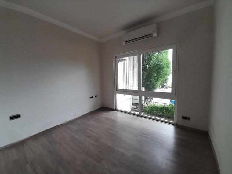 Room, central-park-flower-valley-aqua-front-towers 3 Bedroom 1789 Sq.Ft. Apartment In Sohna Sector 33 Gurgaon 10455969