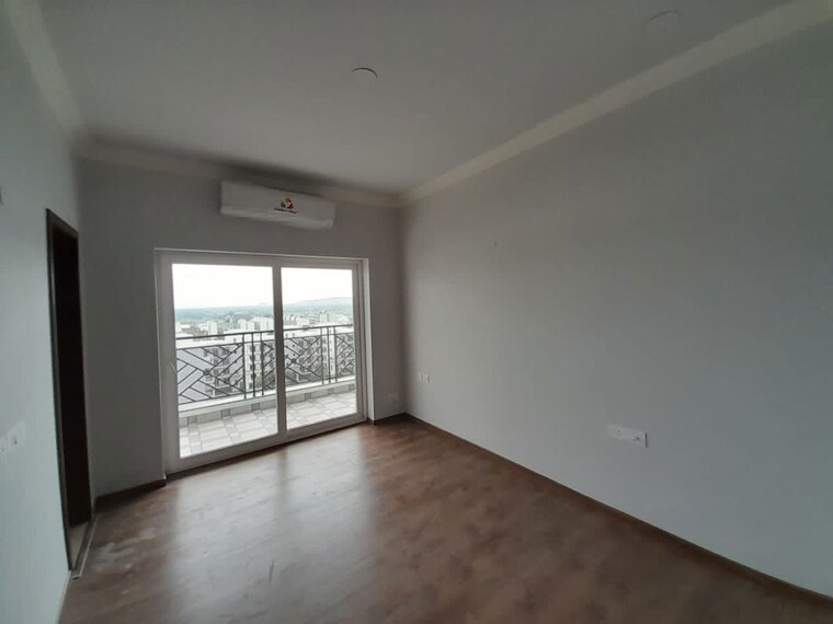 Room, central-park-flower-valley-aqua-front-towers 3 Bedroom 1789 Sq.Ft. Apartment In Sohna Sector 33 Gurgaon 10455969