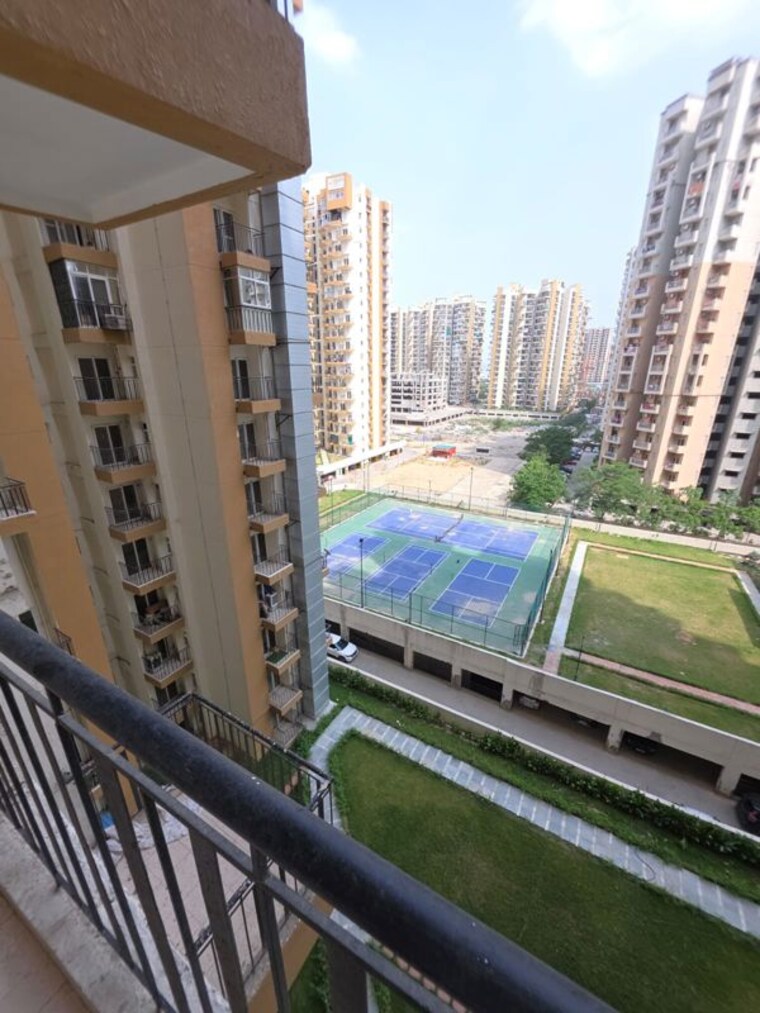 Balcony, amrapali-terrace-homes 2.5 Bedroom 990 Sq.Ft. Apartment In Tech Zone 4 Greater Noida Greater Noida 10456128
