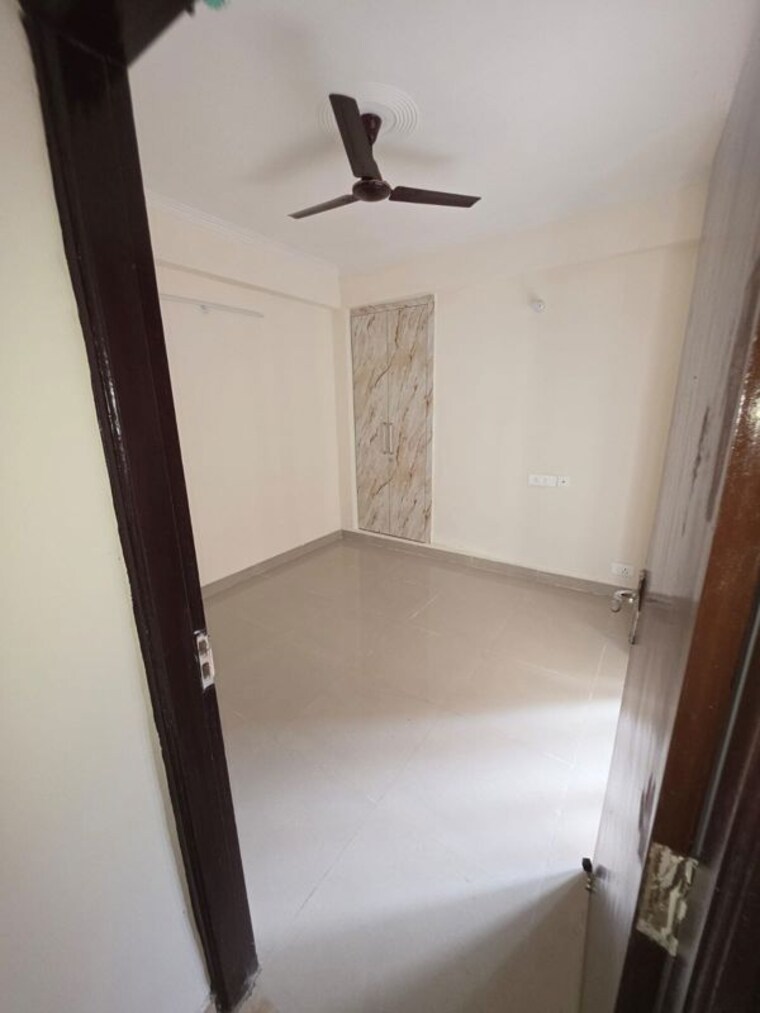 Room, amrapali-terrace-homes 2.5 Bedroom 990 Sq.Ft. Apartment In Tech Zone 4 Greater Noida Greater Noida 10456128