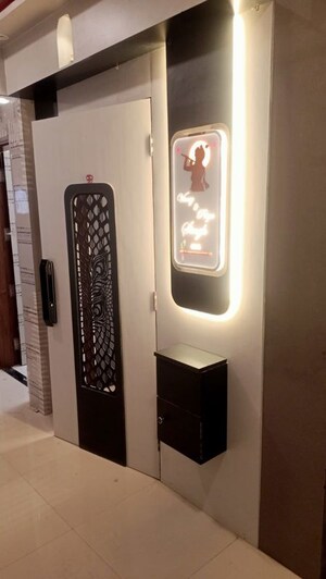 2 BHK Apartment – Entrance View at Dynamix Divum, Malad East - for Rent
