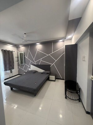 Team Area in 1 RK Apartment at Piccadilly 1 CHS, Goregaon East – for Rent