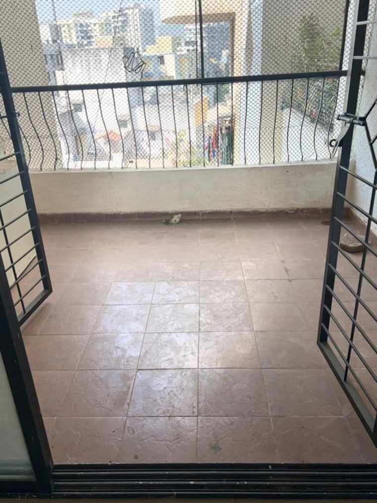 Balcony, city-pride 2 Bedroom 1000 Sq.Ft. Apartment In Kothrud Pune 10456164