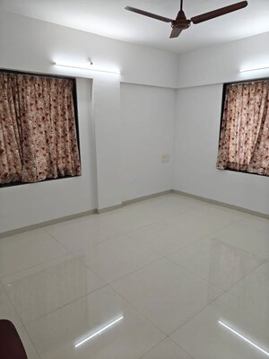 Room in 2 BHK Apartment at Janhavi CHS Kothrud, Kothrud – for Rent
