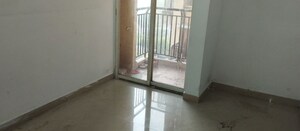 Room in 2 BHK Apartment at DB Orchid Ozone, Dahisar East – for Rent