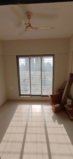 Master Bedroom in 2 BHK Apartment at Kalpataru Srishti 341 CHS Ltd, Mira Road – for Rent