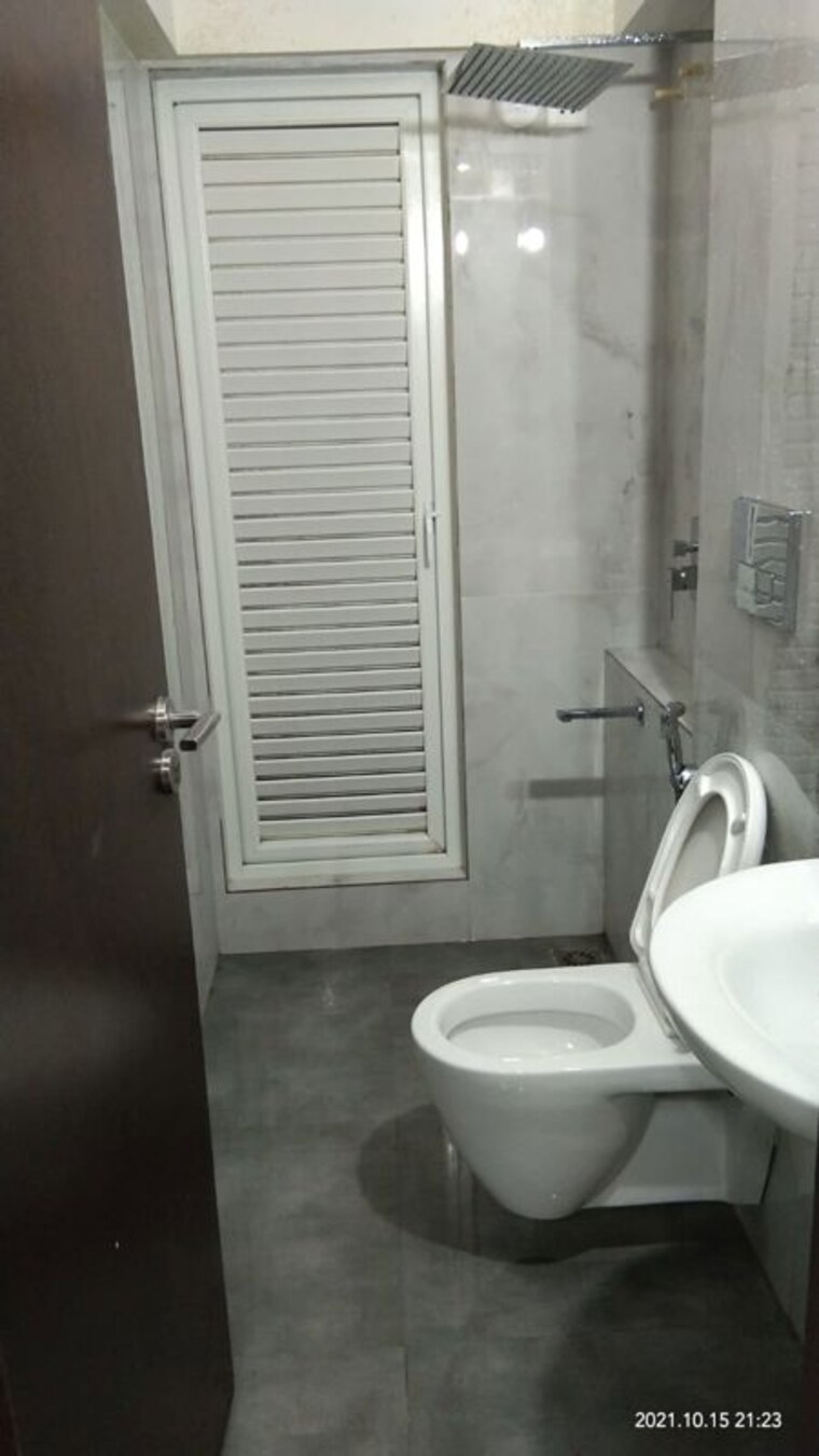 Bathroom, ruparel-elara-mumbai 1 Bedroom 432 Sq.Ft. Apartment In Kandivali West Mumbai 10456205