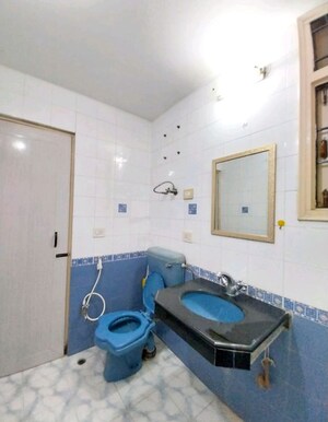 Team Area in 2 BHK Builder Floor at Sector 39 – for Rent