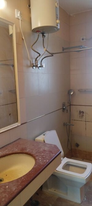 Bathroom in 2 BHK Builder Floor at Sector 39 – for Rent