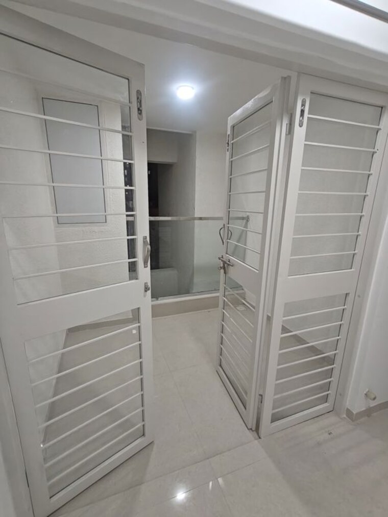 Bathroom, goyal-my-homes-wakad 1 Bedroom 550 Sq.Ft. Apartment In Wakad Pune 10456230