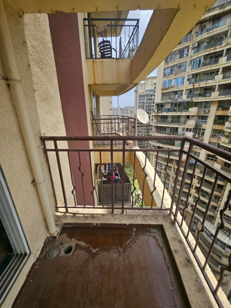 Balcony, yarrow-yucca-vinca 3 Bedroom 1313 Sq.Ft. Apartment In Chandivali Mumbai 10456240