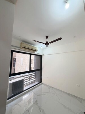 2.5 BHK Apartment For Rent in Prescon Midtown Bay, Mahim West