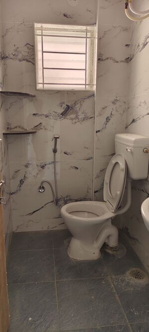 Bathroom in 1 BHK Builder Floor at Halasuru – for Rent