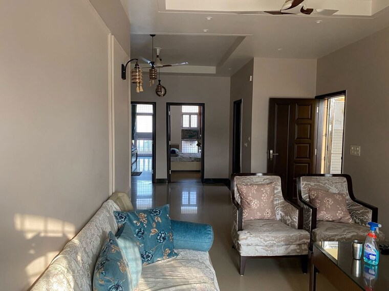 Living Room, palam-vihar-residents-association 3.5 Bedroom 2500 Sq.Ft. Builder Floor In Palam Vihar Gurgaon 10456253