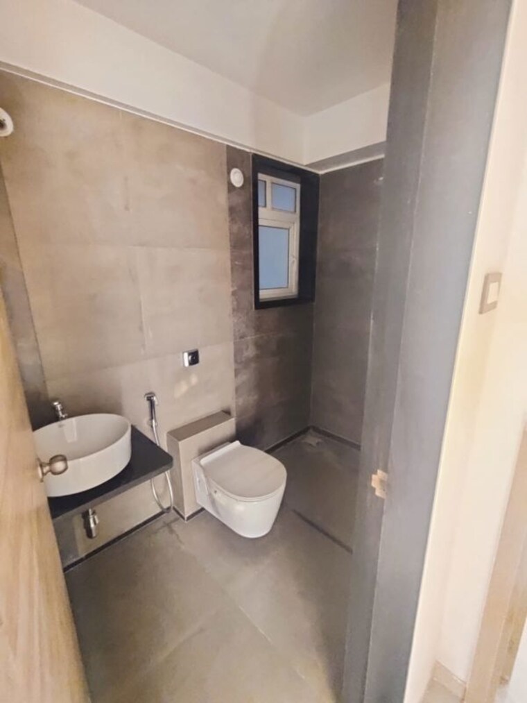 Bathroom, kundan-espacio 2 Bedroom 985 Sq.Ft. Apartment In Balewadi Pune 10456285