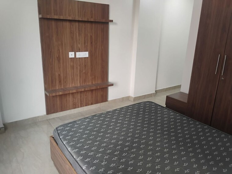Bedroom, ansal-sushant-estate 1 Bedroom 800 Sq.Ft. Apartment In Sector 52 Gurgaon 10456318