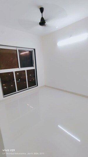 Furnished Amenities in 2 BHK Apartment at Worli – for Rent