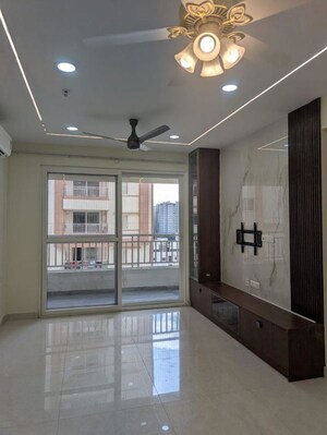 Room in 3 BHK Apartment at Hallmark Treasor, Narsingi – for Rent