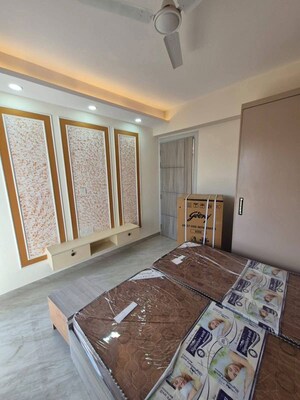 Bedroom in 2 BHK Apartment at Ansal Sushant Estate, Sector 52 – for Rent