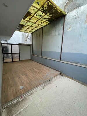 3 BHK Builder Floor For Rent in Sushant Lok Iii