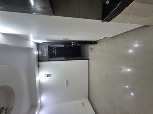 Kitchen in 1.5 BHK Builder Floor at Mayur Vihar – for Rent