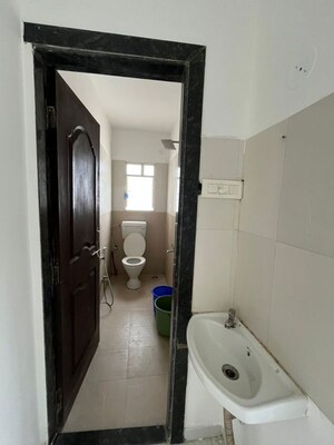 Building Lobby in 1 BHK Apartment at Jay Ganesh Apartment, Kharadi – for Rent