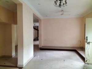 Room in  Independent House at Lonavala – for Sale