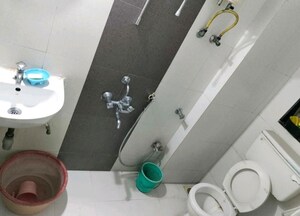 Furnished Amenities in 1 BHK Apartment at Kuber Residency, Thane East – for Sale