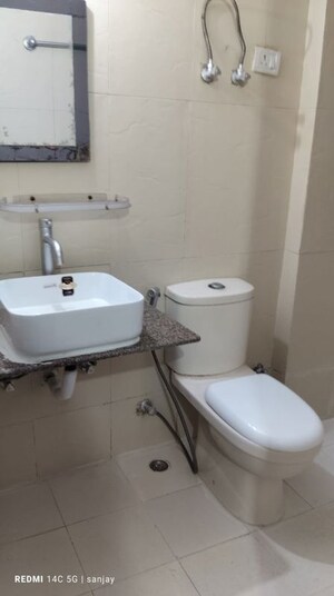 Bathroom in 2 BHK Builder Floor at Sector 33 – for Rent