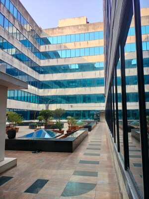  Office Space – Exterior View View at Andheri West - for Rent