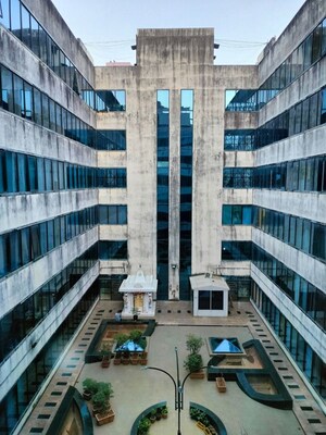  Office Space – Exterior View View at Andheri West - for Rent
