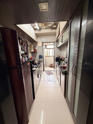 2 BHK Apartment For Rent in Chempazanthi CHS, Chedda Nagar