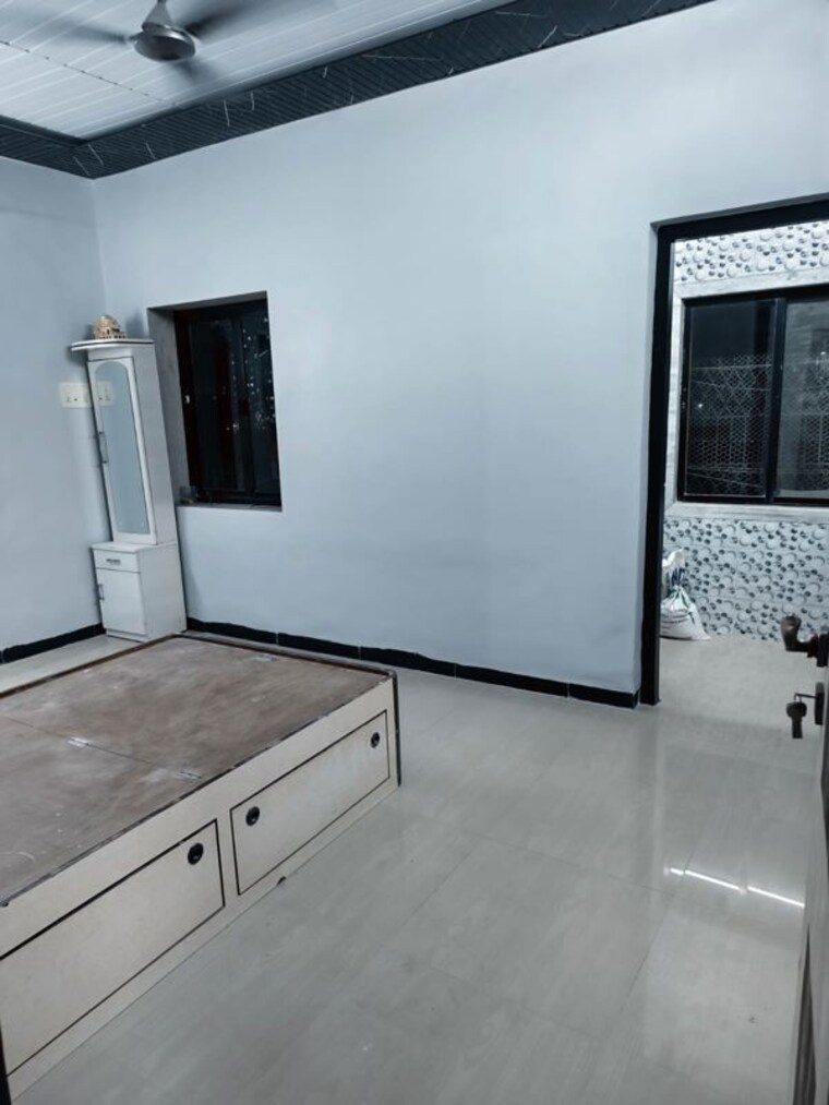 Room, chembur 3 Bedroom 850 Sq.Ft. Apartment In Chembur Mumbai 10456763