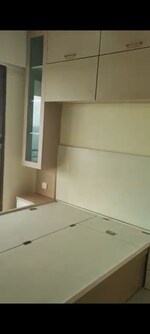 1 BHK + Pooja Room 500 Sq.Ft. Apartment in MJ Shah Centrio