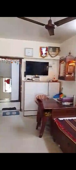 1 RK Apartment For Rent in Vakola