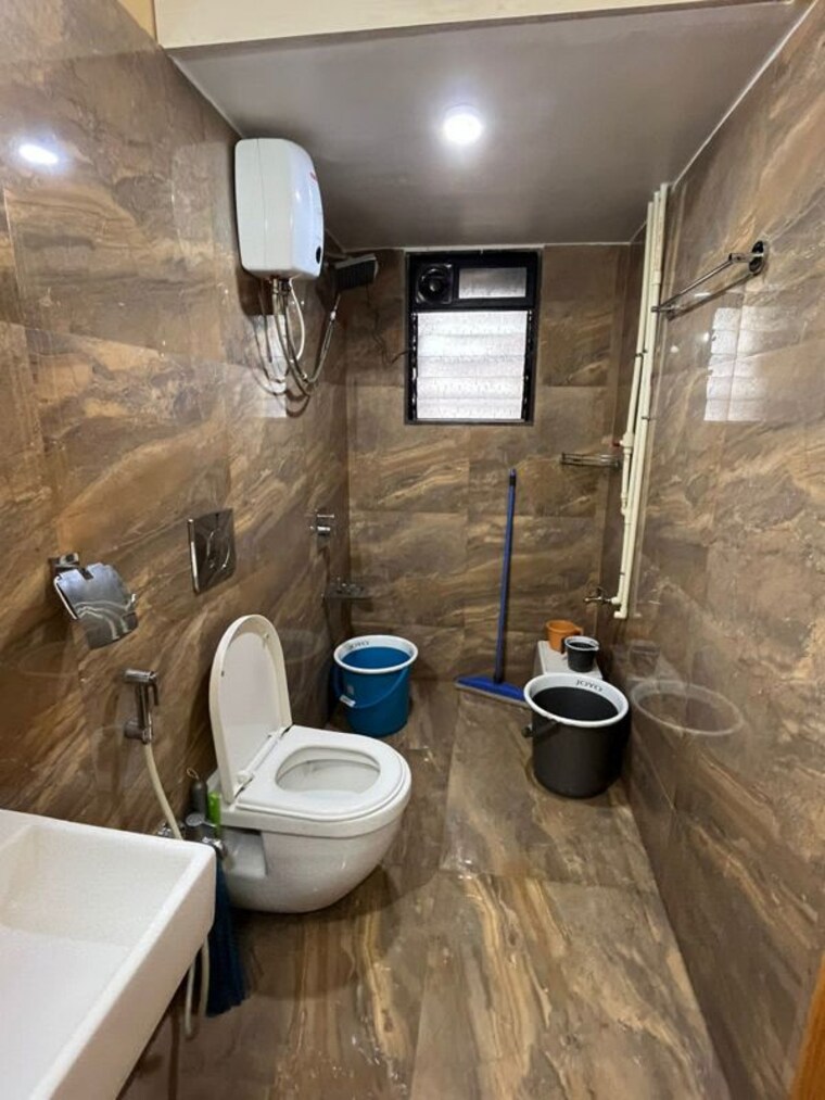 Bathroom, siddhi-highland-park 2 Bedroom 680 Sq.Ft. Apartment In Kolshet Road Thane 10456787