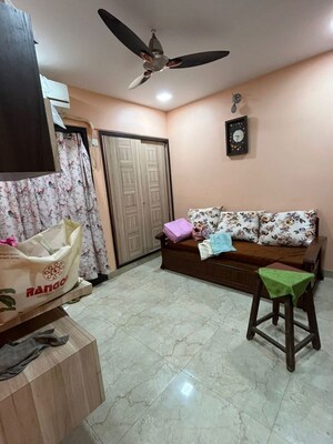 Bedroom in 2 BHK Apartment at Siddhi Highland Park, Kolshet Road – for Rent