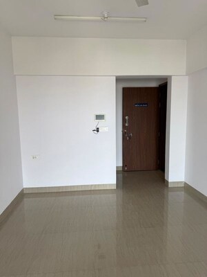 Room in 2 BHK Apartment at Siddhesh Optimus, Viman Nagar – for Sale
