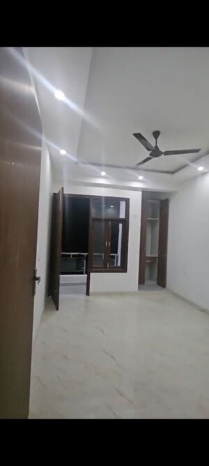 Building Lobby in 2 BHK Builder Floor at Mehrauli – for Rent