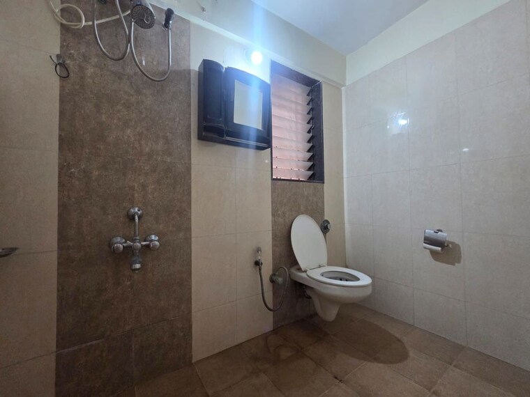 Bathroom, anmol-tower 3 Bedroom 1500 Sq.Ft. Apartment In Goregaon West Mumbai 10456857