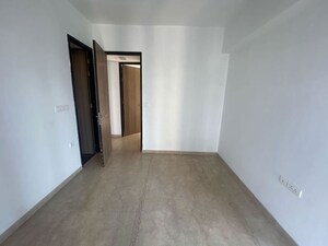 Room in 4 BHK Apartment at Lodha World View, Worli – for Rent